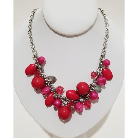 Red/Fuchsia Dangle Multi Bead Vintage Artisan 18" Necklace - with 2" Extension - Picture 10 of 10